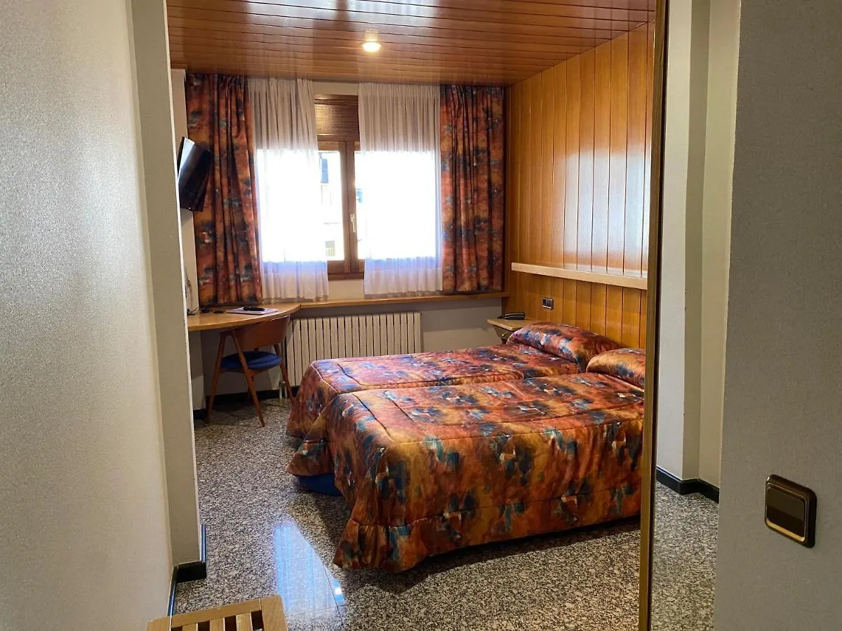 Hotel Sant Antoni Ribes De Freser 0*,  Spain